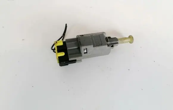 Mazda 323 Brake pedal sensor switch ga2c6649y