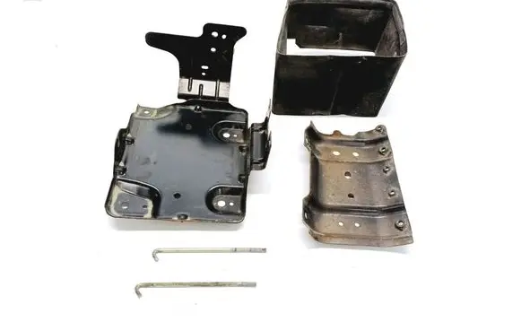 Nissan Leaf II (ZE1) Battery bracket 
