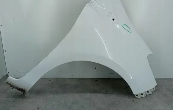 Toyota Yaris Fender 040