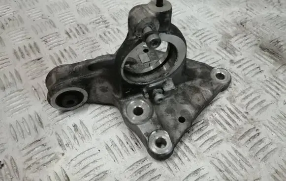 Citroen DS5 Driveshaft support bearing bracket 9677464080 99489P1