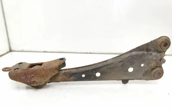Toyota RAV 4 (XA30) Rear upper control arm/wishbone