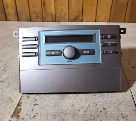 Toyota Corolla Verso E121 Climate control unit 559000F030 MB1465702272