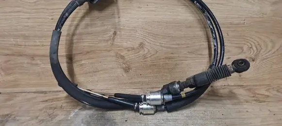 Volvo 850 Gear shift cable linkage 