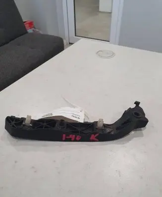Hyundai i40 Front bumper mounting bracket 865153Z000