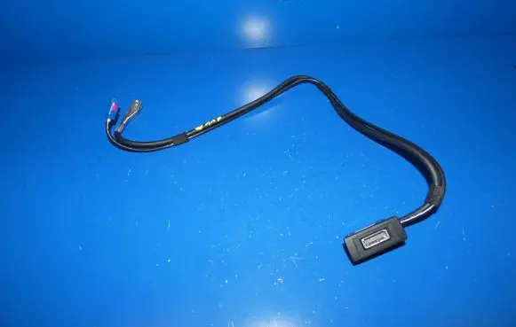 Mercedes-Benz CLA C117 X117 W117 USB socket connector A2468201815 20223017