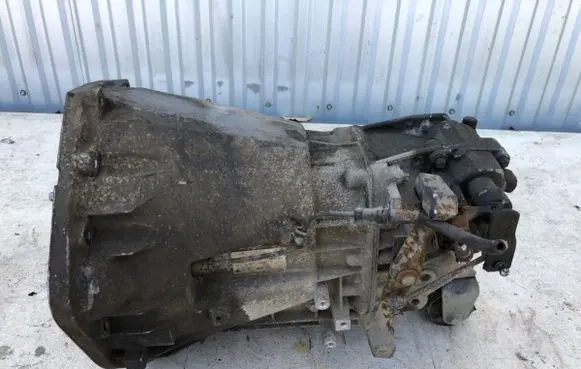 Mercedes-Benz Sprinter W901 W902 W903 W904 Manual 5 speed gearbox A9012601000