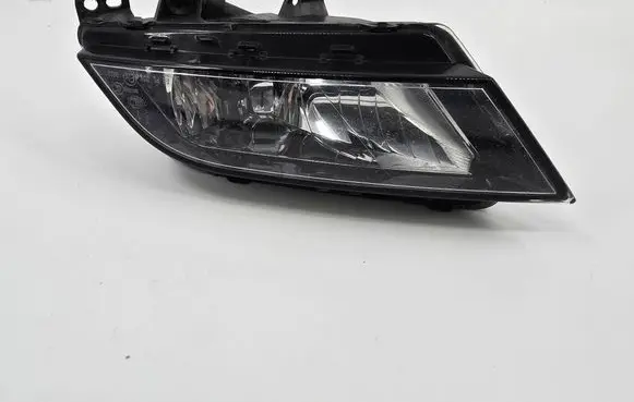 Seat Leon (5F) Front fog light 6J9941701A 0110770100807043