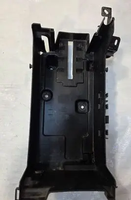 Opel Insignia A Battery box tray 13255614