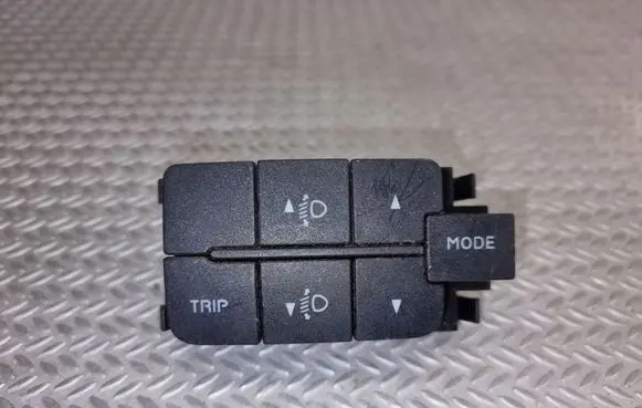 Headlight level height control switch