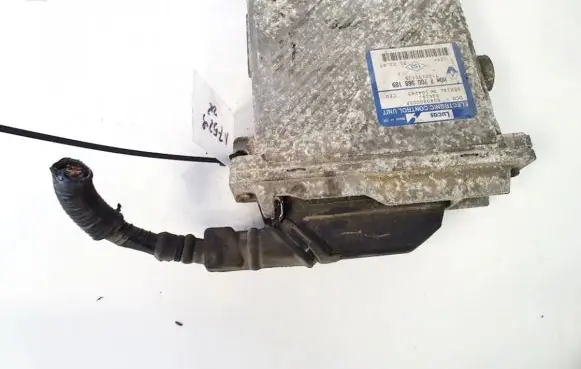 Renault Scenic I Engine control unit/module 7700868189 7700105605