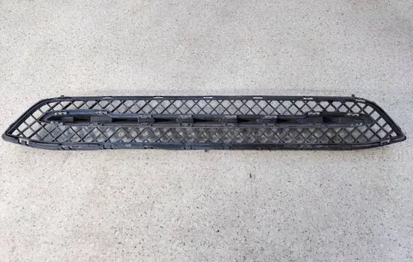 BMW X1 E84 Front bumper lower grill 7303753AOP1326 7303753