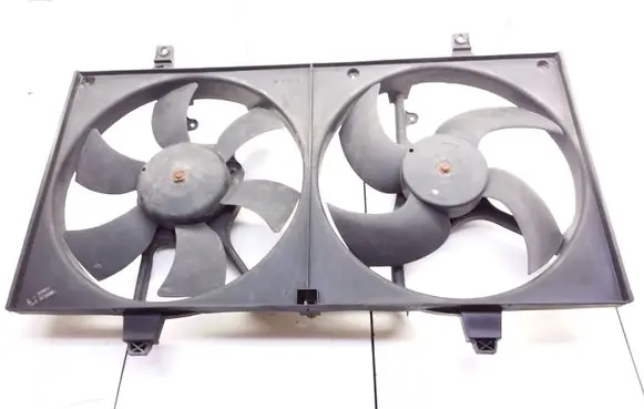 Nissan Almera N16 Fan set 8240381