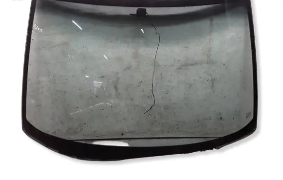 Nissan X-Trail T30 Front windscreen/windshield window 