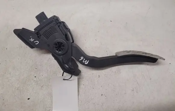 Mazda 6 Accelerator throttle pedal GS8T41600 6PV93337004 KUO66