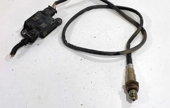 BMW 5 G30 G31 G38 Lambda probe sensor 7828769