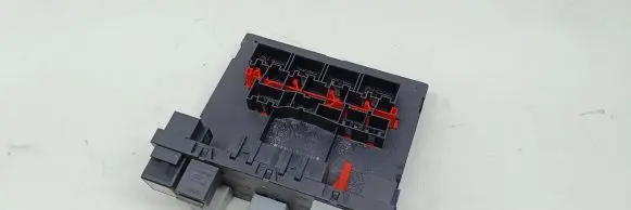 Volkswagen PASSAT B7 Comfort/convenience module 3C0937049D
