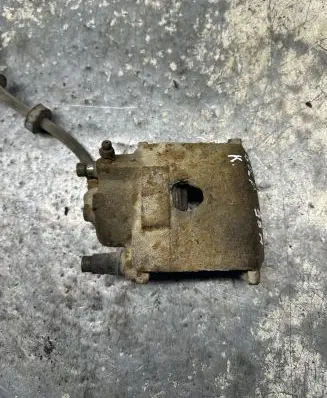 Volkswagen Golf II Front brake caliper