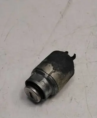 Ford Focus C-MAX Front door lock (next to the handle) 4M5AA16C826
