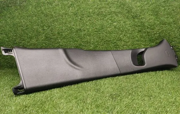 Chevrolet Cruze II (B) pillar trim (top) 13372127
