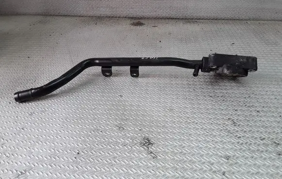 KIA Sorento Engine coolant pipe/hose
