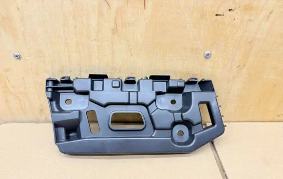 Dacia Dokker Front bumper mounting bracket 622227706R