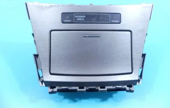 Toyota Avensis T270 Glove box IMPRK1174607