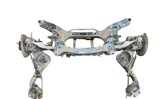Nissan Qashqai+2 Rear axle beam 