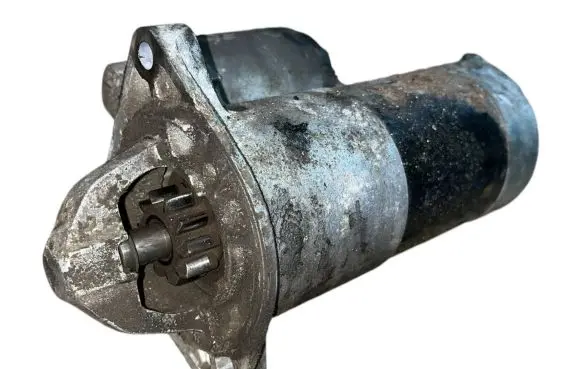 Opel Insignia A Starter motor 55353857 M001T30072