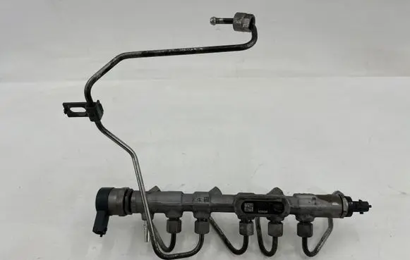 Land Rover Range Rover Evoque L538 Fuel main line pipe G4D39D280AA