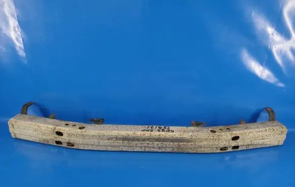 Toyota Land Cruiser (J200) Front bumper foam support bar 5202160140