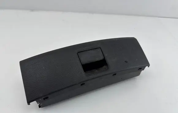 Audi A6 C7 Glove box