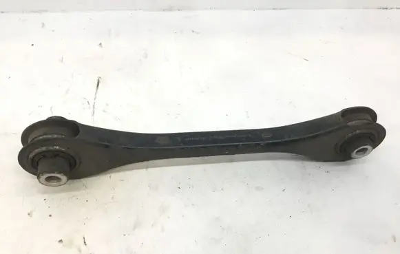 Volkswagen PASSAT B8 Rear control arm 5Q0501529F