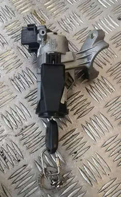 Toyota Yaris Ignition lock 897830d010