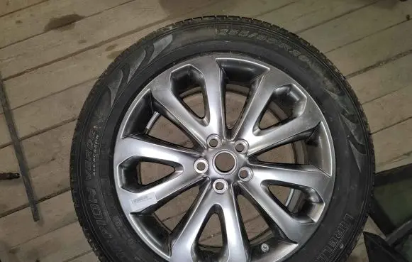 R20 alloy rim