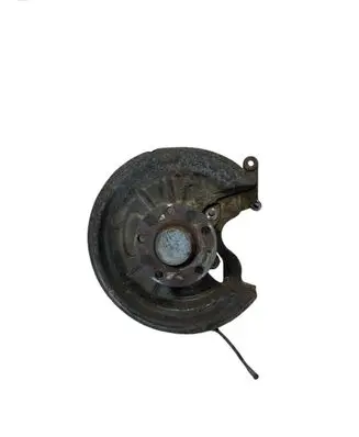 Volkswagen Touran I Rear wheel hub