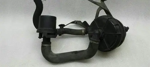 BMW 6 E63 E64 Secondary air pump 72812933