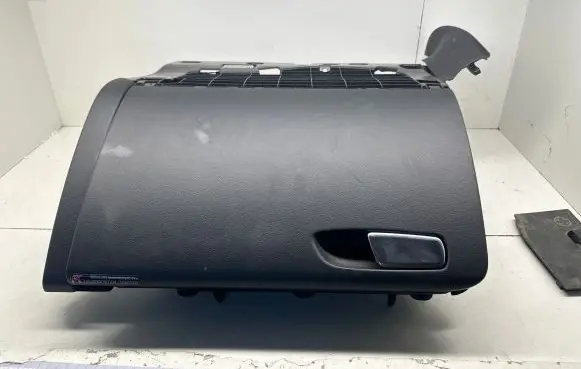 Audi A4 S4 B8 8K Glove box set 8K1857035