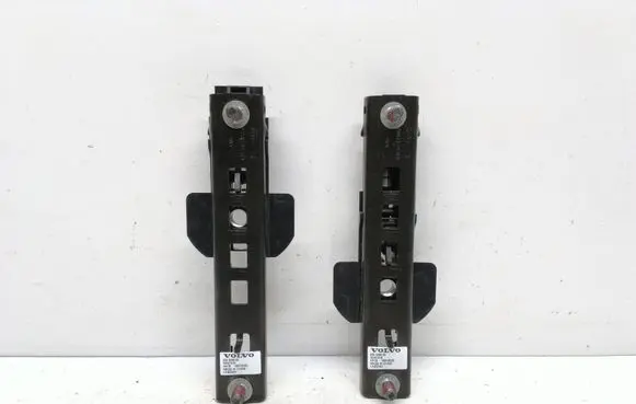 Polestar 2 Seat belt height adjuster 32341210 620249800