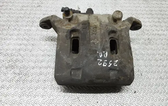 Nissan Murano Z50 Front brake caliper