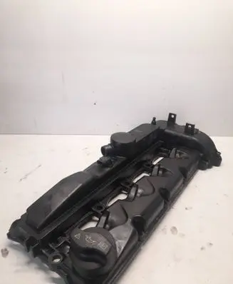 Rocker cam cover