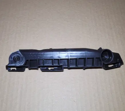 Toyota Yaris Front bumper mounting bracket 525350D030