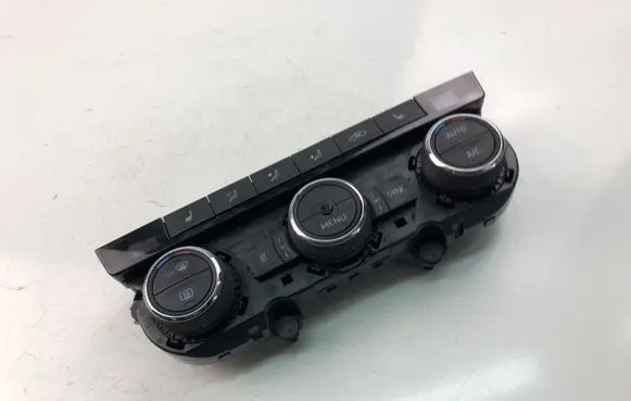 Skoda Superb B8 (3V) Climate control unit 3V0907044AH