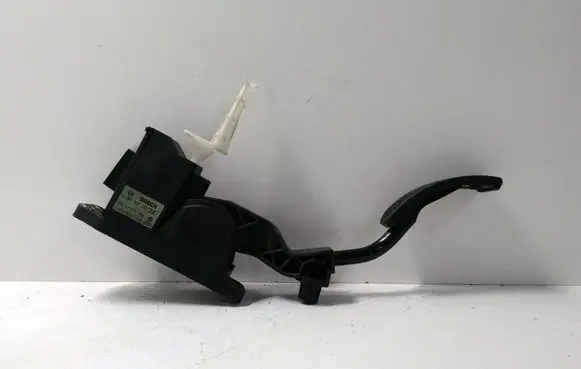 Volkswagen Golf IV Accelerator throttle pedal 0281002346 1J2721503