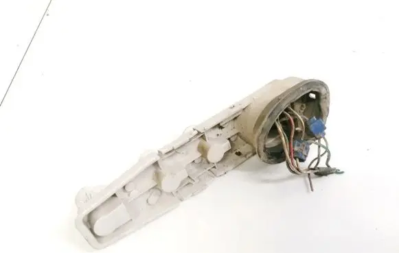 Renault Espace II Tail light bulb cover holder