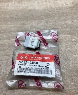 KIA Ceed Windshield trim 8612228000