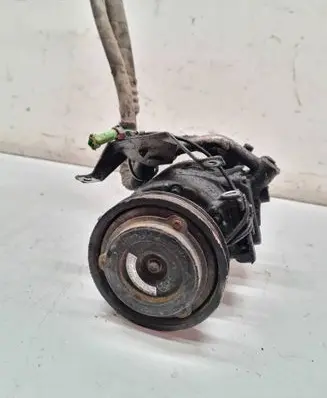 Volkswagen PASSAT B5 Air conditioning (A/C) compressor (pump) 4472208184 20050206736