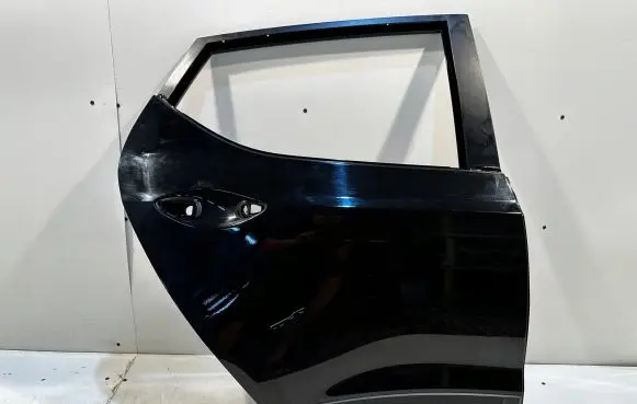 Hyundai i10 Rear door