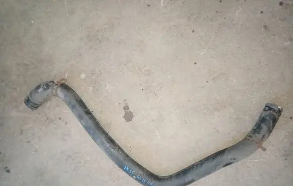 KIA Sportage Engine coolant pipe/hose