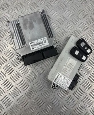 BMW 5 E60 E61 Engine ECU kit and lock set 0281012707 7799856