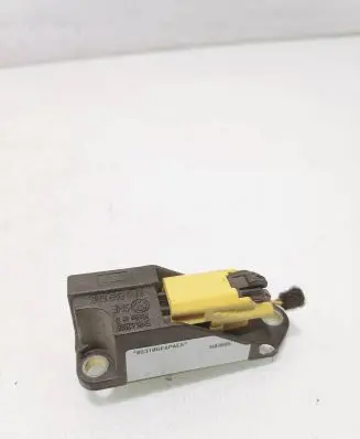 Volkswagen Polo Airbag deployment crash/impact sensor 6Q0909606 5WK42895